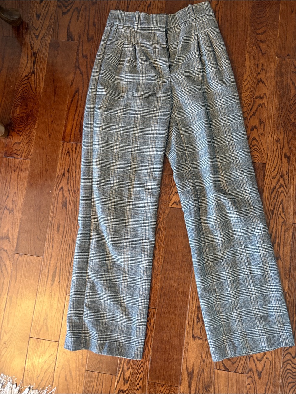 Aritzia effortless pants Grey Wool Plaid Pleated Trousers